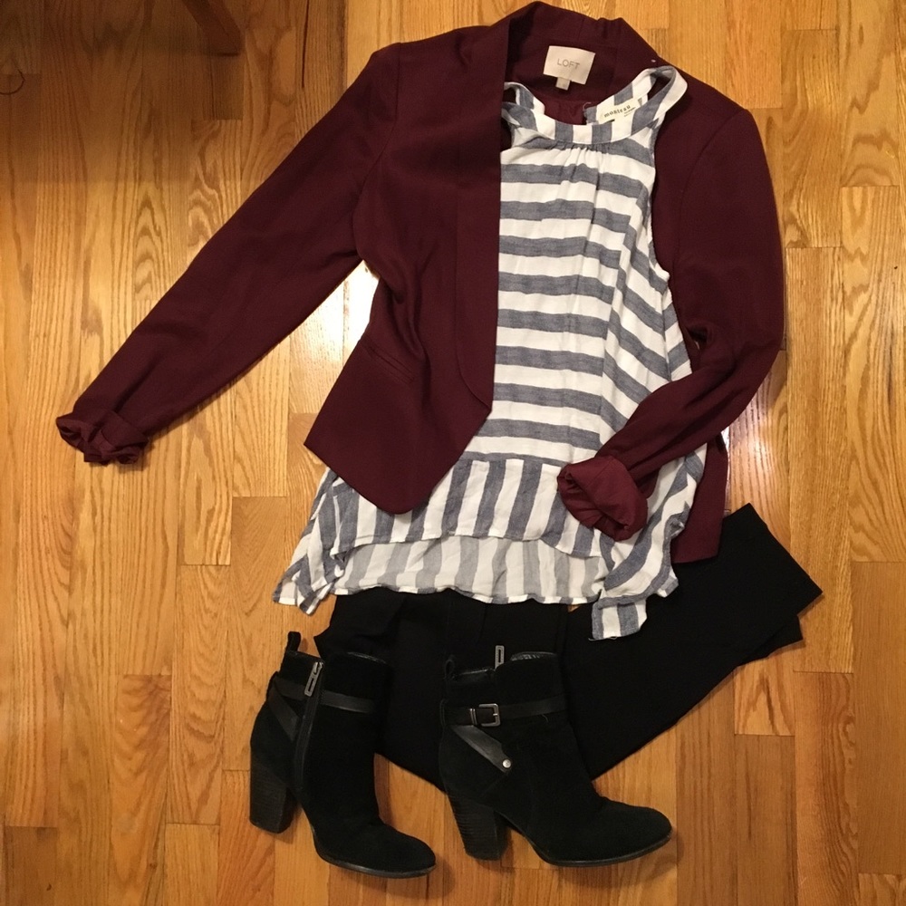 Cute, nautical striped top